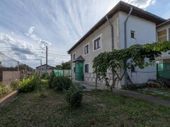 Tartasesti, str. Principala, 3.040 mp teren, P+1, casa 1998, deschidere 12 m